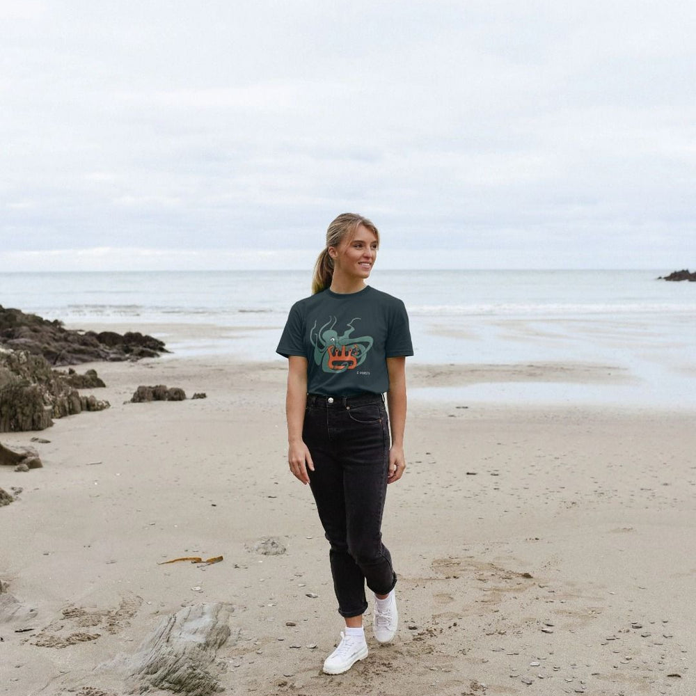 
                      
                        Octo tee - C-MONSTA
                      
                    